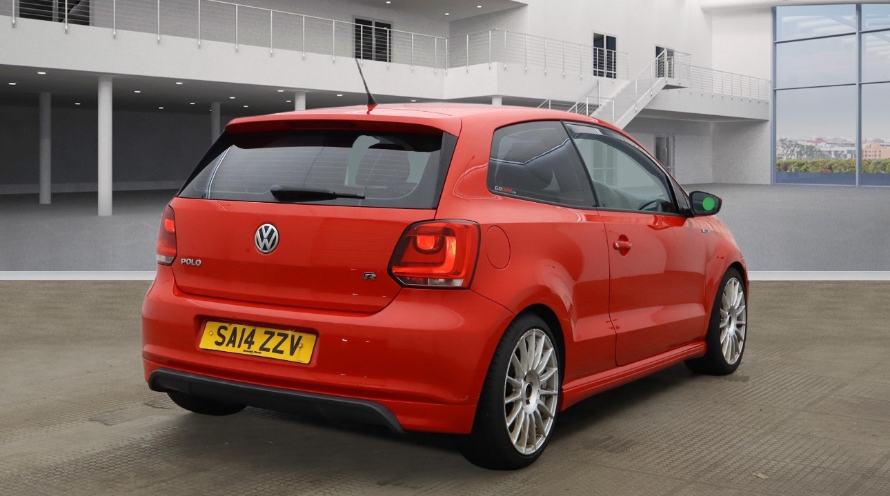 Used Volkswagen Polo 2014 for sale - 77694454: Photo 2