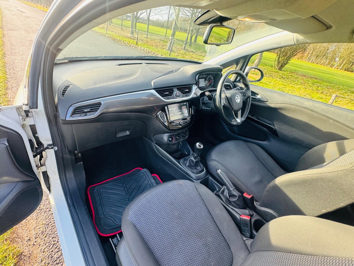 Used Vauxhall Corsa 2017 for sale - 77119989: Photo 34