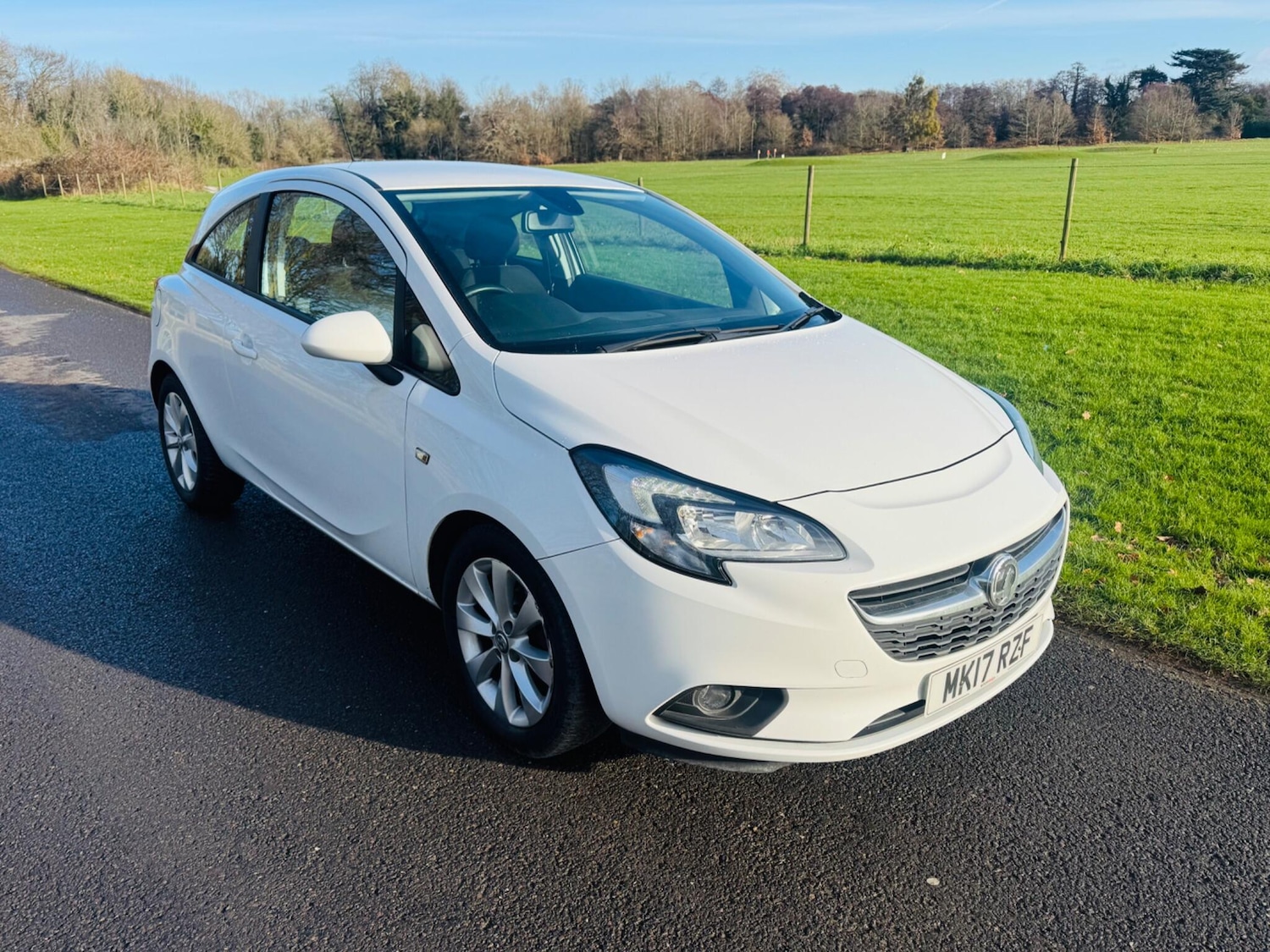 Used Vauxhall Corsa 2017 for sale - 77119989: Photo 4