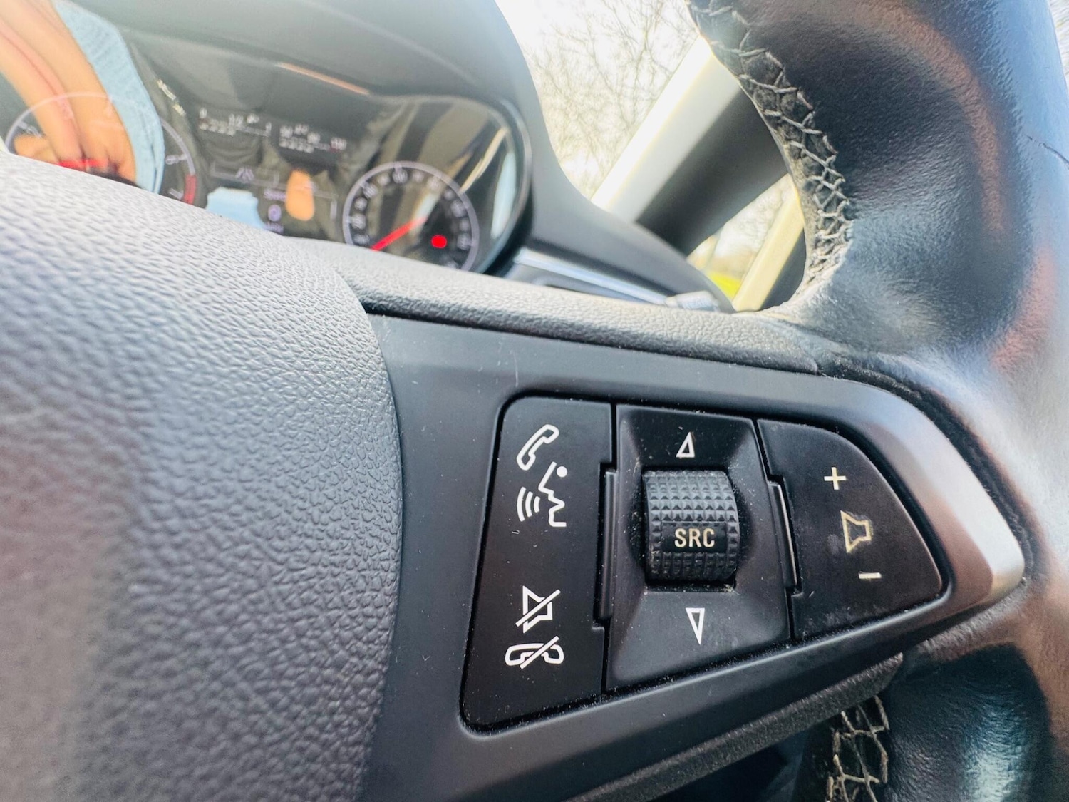 Used Vauxhall Corsa 2017 for sale - 77119989: Photo 42