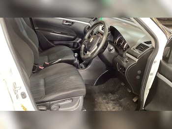 Used Suzuki Swift 2013 for sale - 78147690: Photo