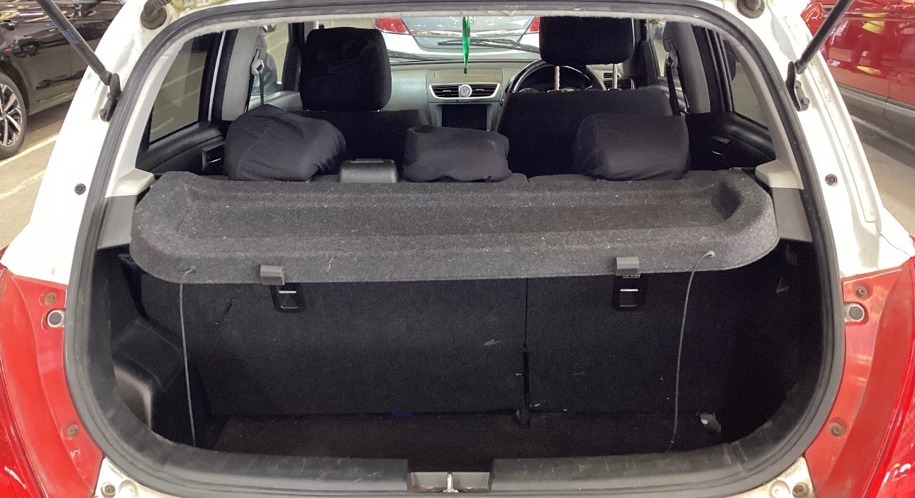 Used Suzuki Swift 2013 for sale - 78147690: Photo 7