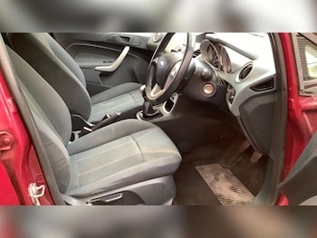 Used Ford Fiesta 2010 for sale - 75773387: Photo