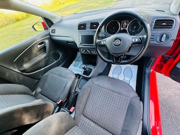 Used Volkswagen Polo 2014 for sale - 79603293: Photo
