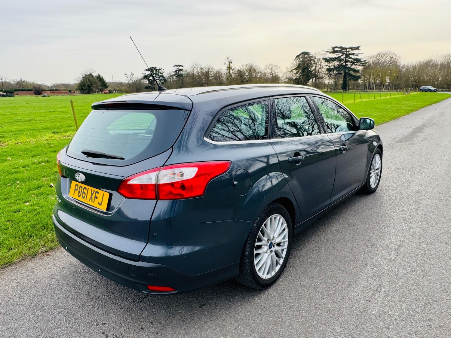 Used Ford Focus 2011 for sale - 77586520: Photo 2