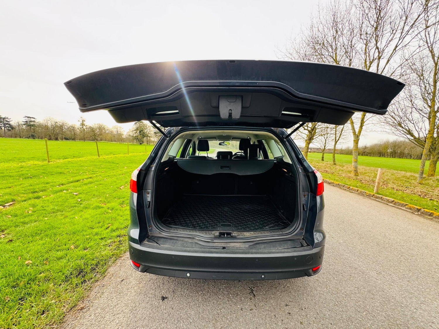 Used Ford Focus 2011 for sale - 77586520: Photo 23