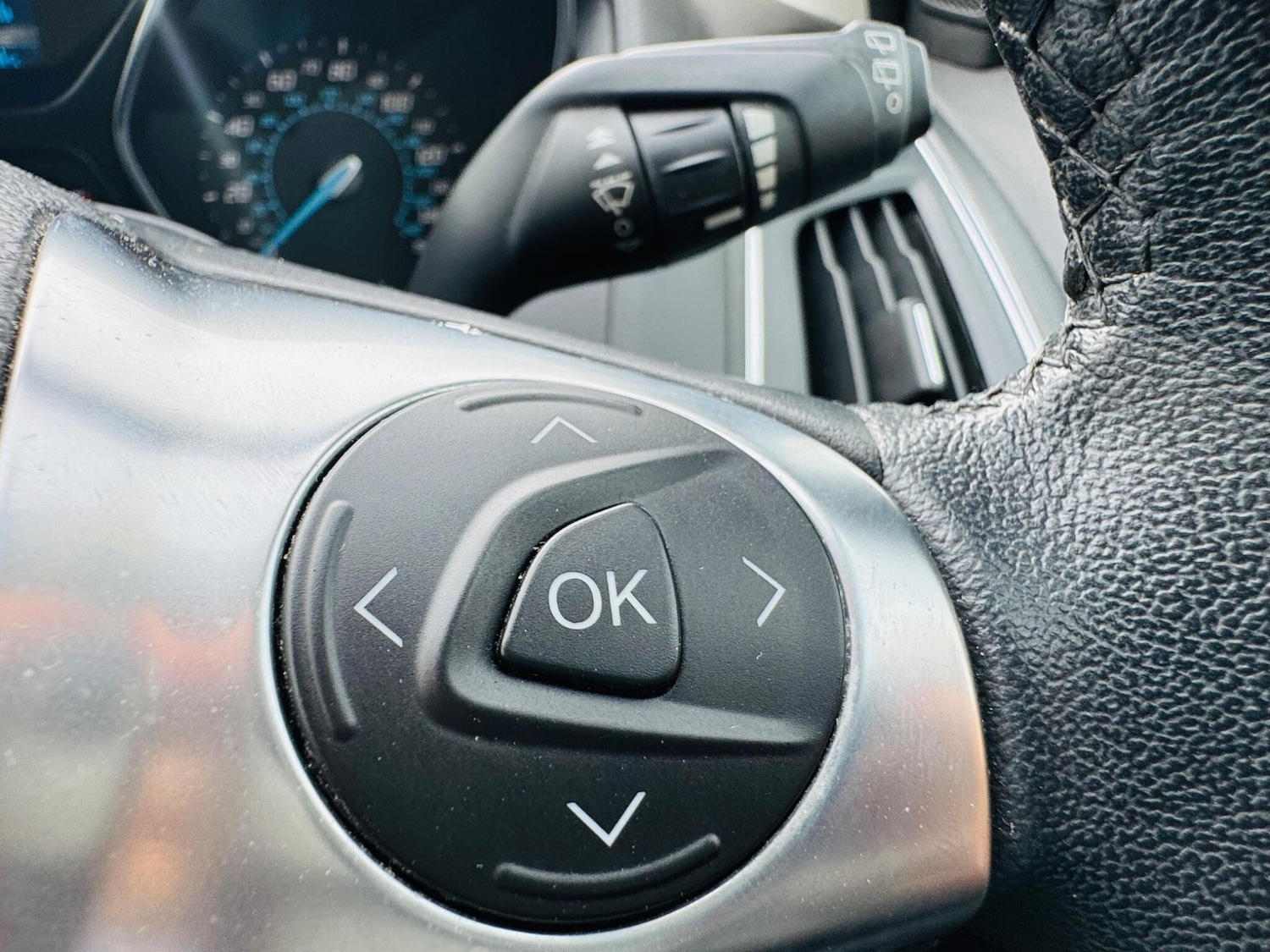 Used Ford Focus 2011 for sale - 77586520: Photo 31