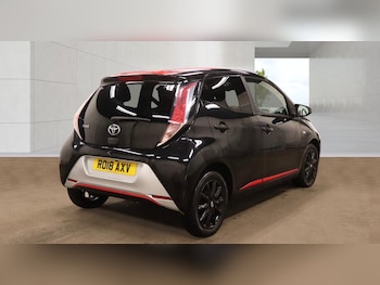Used Toyota AYGO 2018 for sale - 78883930: Photo