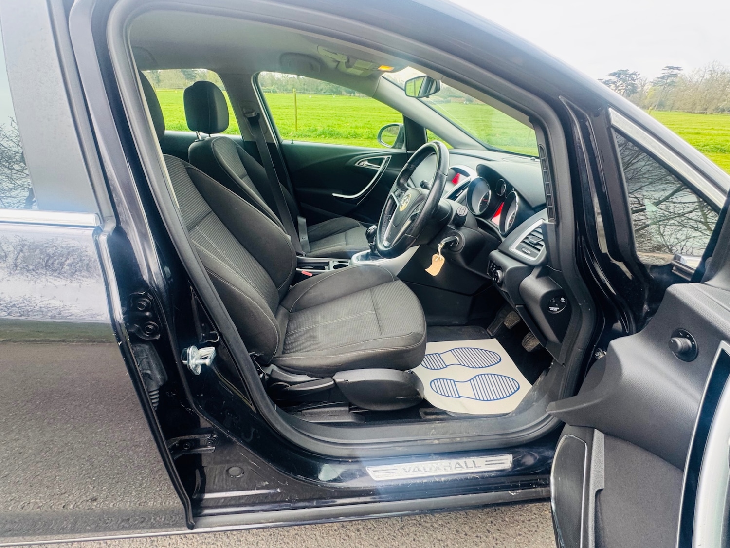 Used Vauxhall Astra 2010 for sale - 78098531: Photo 21