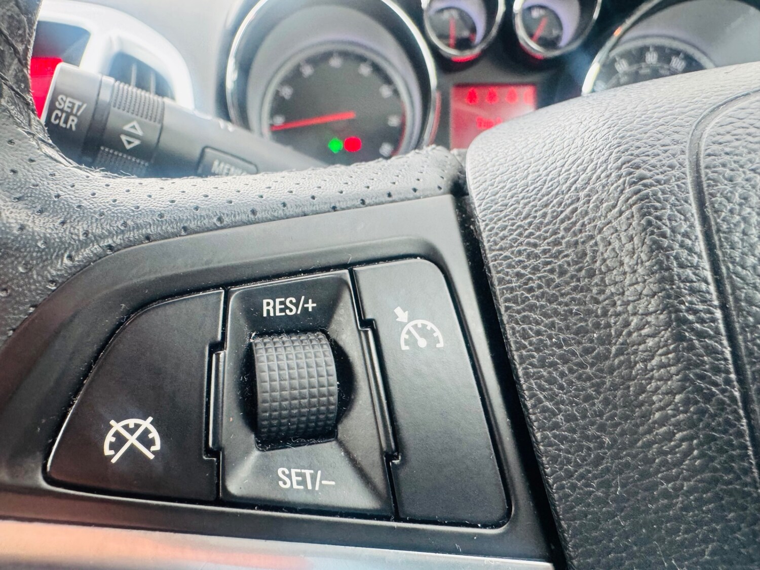 Used Vauxhall Astra 2010 for sale - 78098531: Photo 29