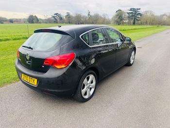 Used Vauxhall Astra 2010 for sale - 78098531: Photo