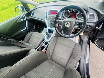 Used Vauxhall Astra 2010 for sale - 78098531: Photo