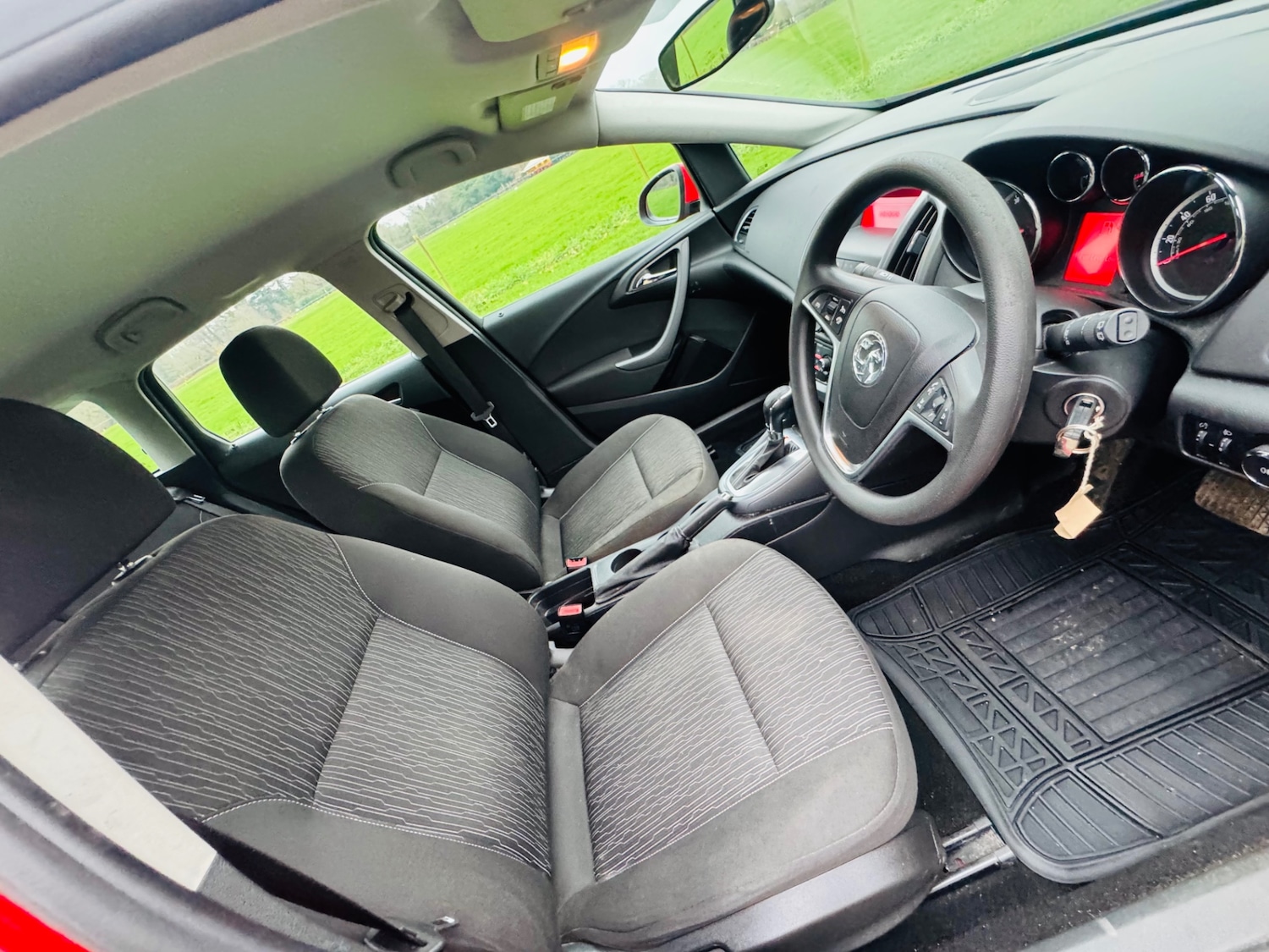 Used Vauxhall Astra 2012 for sale - 77564576: Photo 29