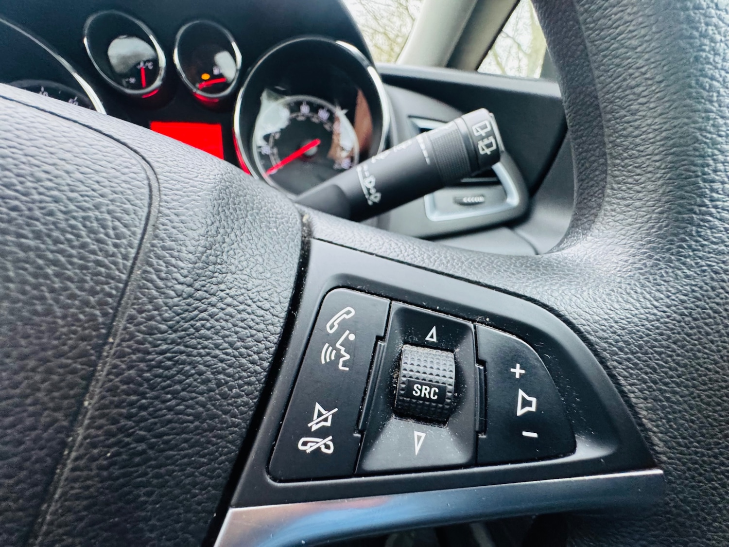 Used Vauxhall Astra 2012 for sale - 77564576: Photo 41