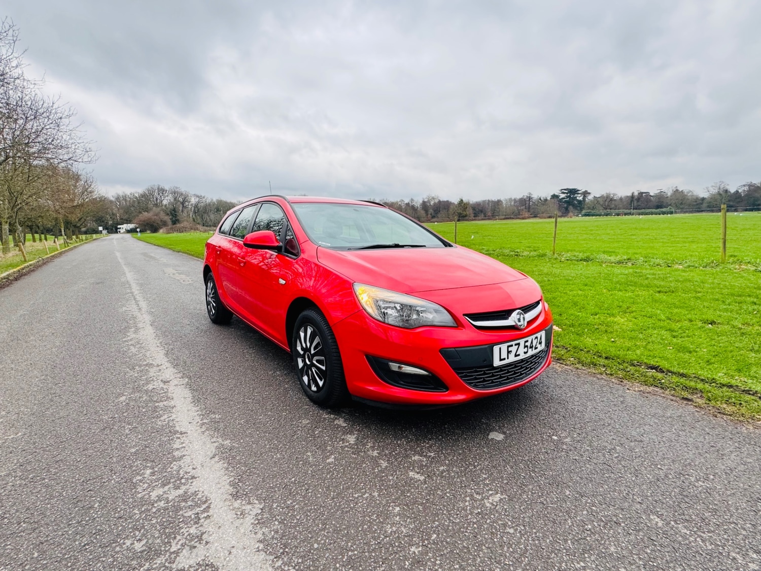 Used Vauxhall Astra 2012 for sale - 77564576: Photo 6
