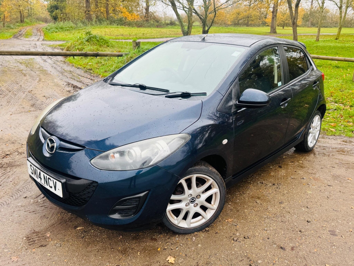 Used Mazda Mazda2 2014 for sale - 76953309: Photo 10