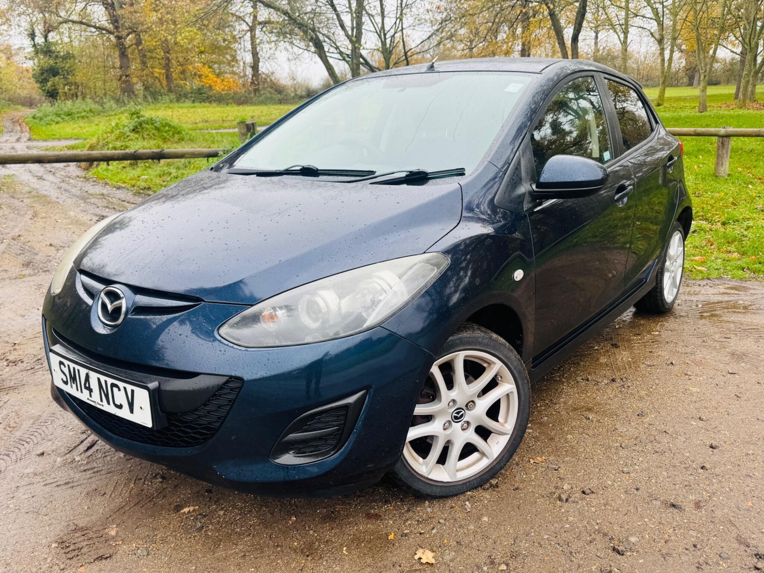 Used Mazda Mazda2 2014 for sale - 76953309: Photo 11