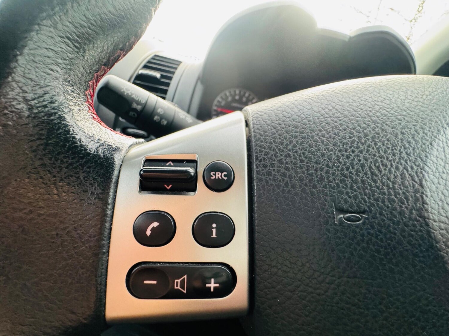 Used Nissan Note 2009 for sale - 77672898: Photo 34