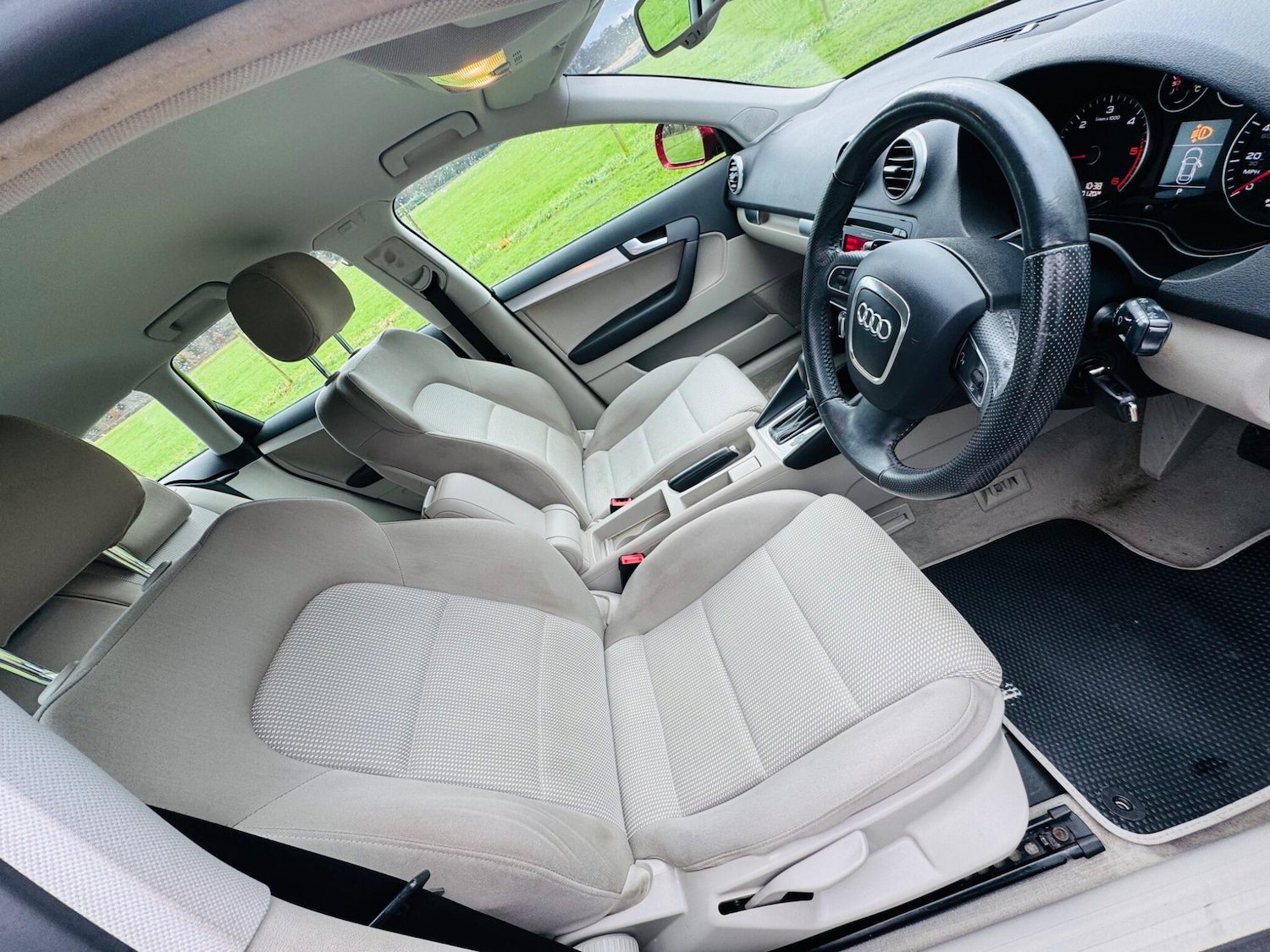 Used Audi A3 2010 for sale - 77320572: Photo 25