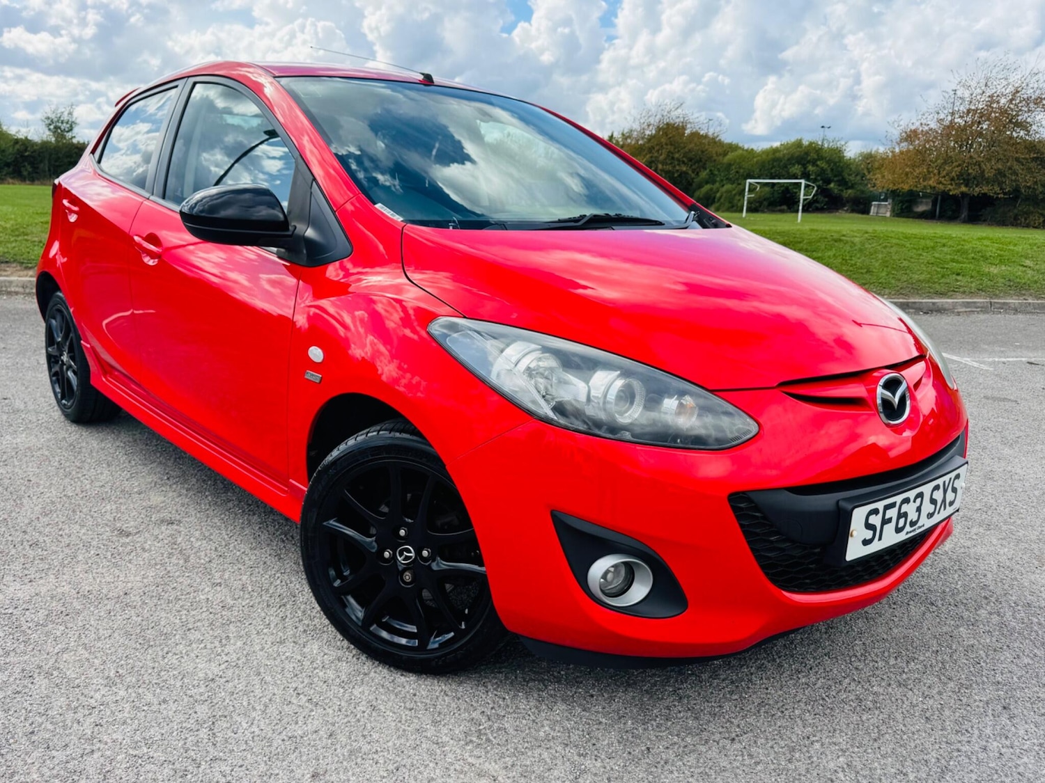 Used Mazda Mazda2 2013 for sale - 76121725: Photo 1