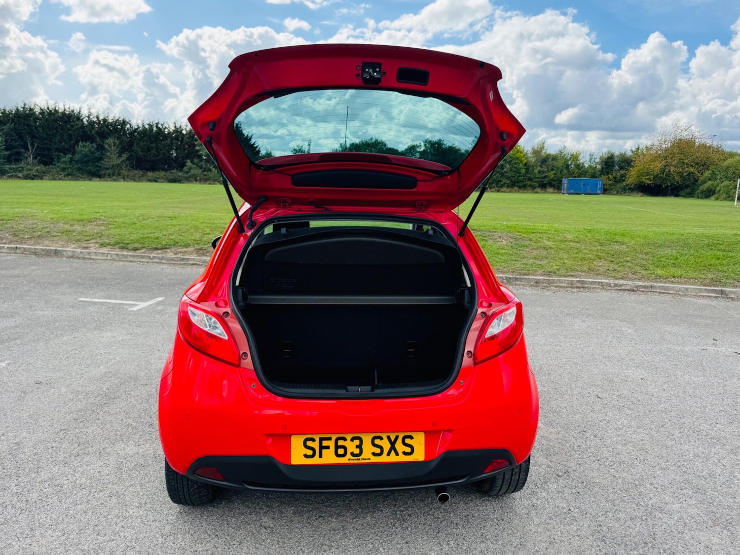 Used Mazda Mazda2 2013 for sale - 76121725: Photo 14