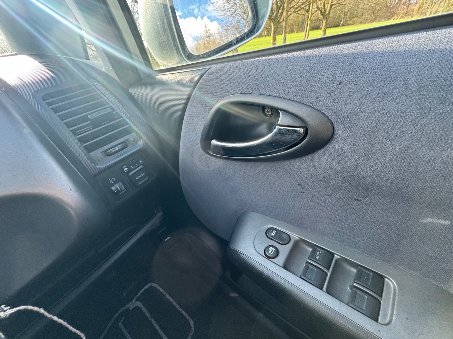 Used Honda Jazz 2004 for sale - 77637786: Photo 24