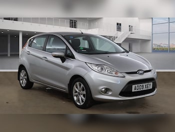 (09) - 1.25 Zetec 5dr