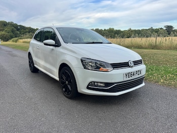 Used Volkswagen Polo 2014 for sale - 79292454: Photo