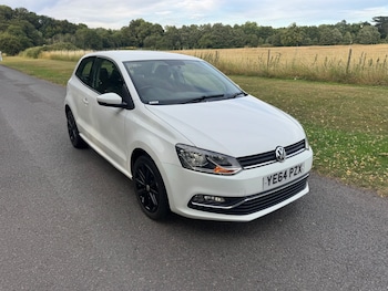 Used Volkswagen Polo 2014 for sale - 79292454: Photo