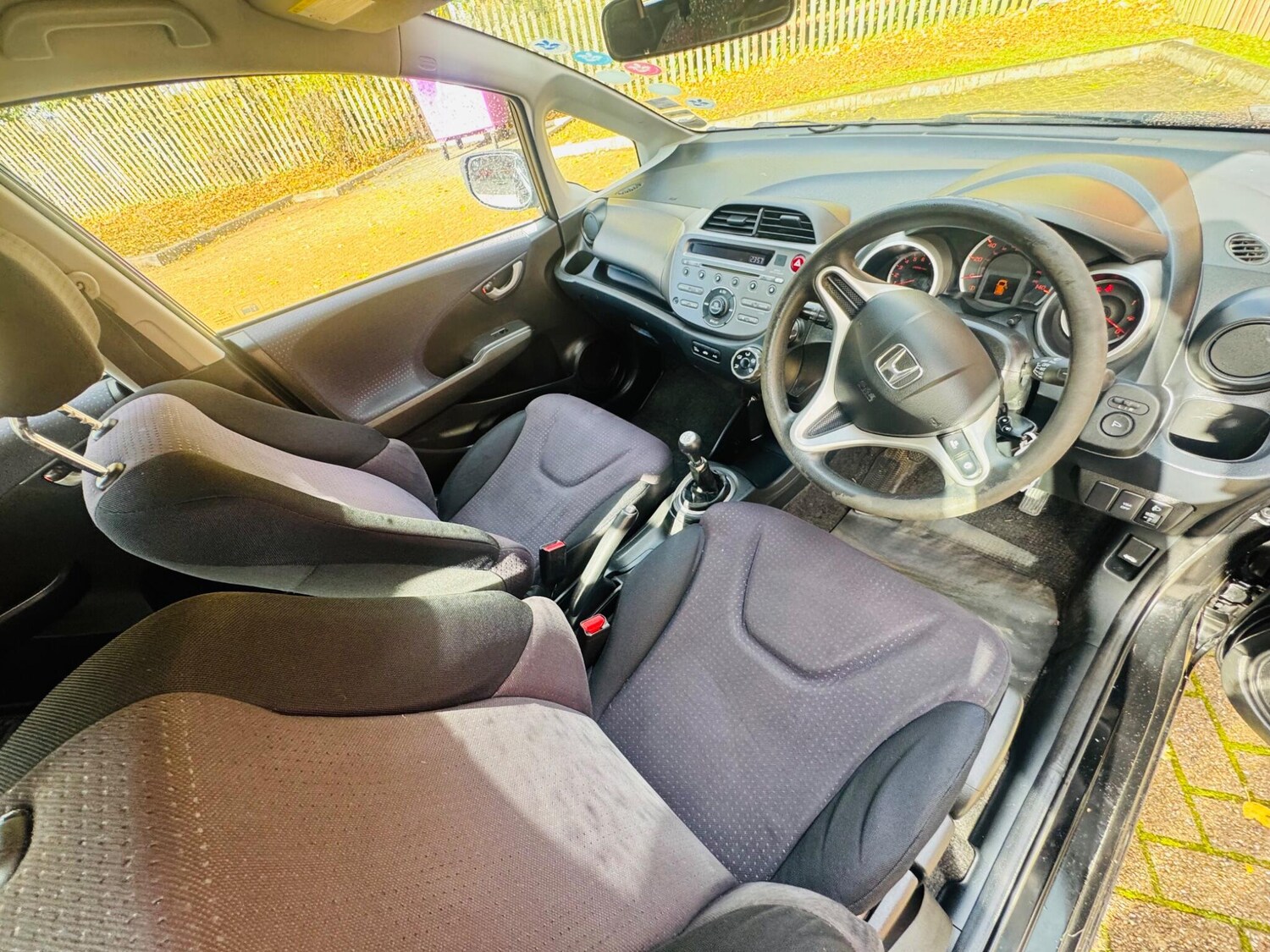 Used Honda Jazz 2010 for sale - 76377756: Photo 24