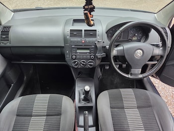 Used Volkswagen Polo 2008 for sale - 78618323: Photo