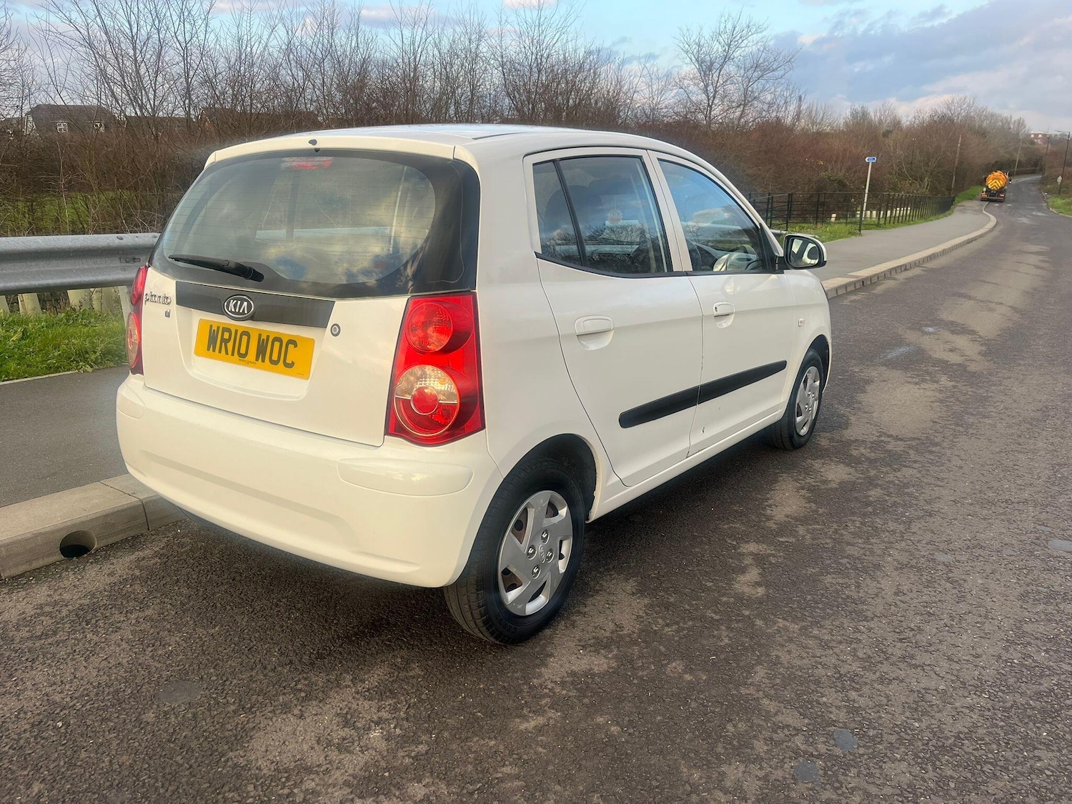 Used Kia Picanto 2010 for sale - 77570528: Photo 9