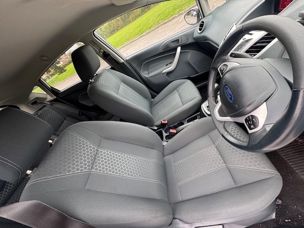 Used Ford Fiesta 2010 for sale - 76214173: Photo 20