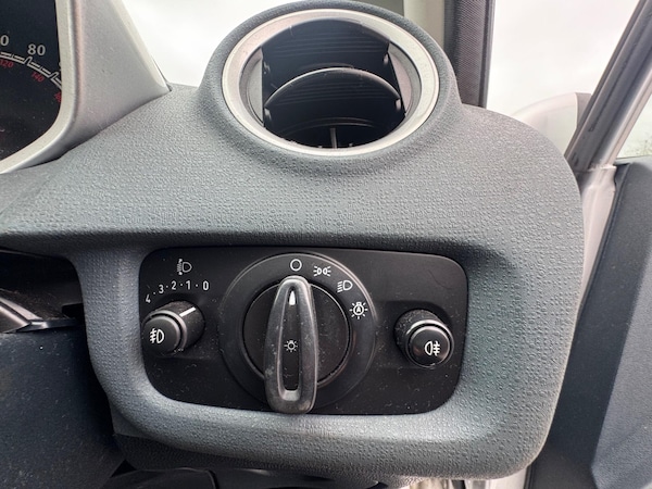 Used Ford Fiesta 2010 for sale - 76214173: Photo 31