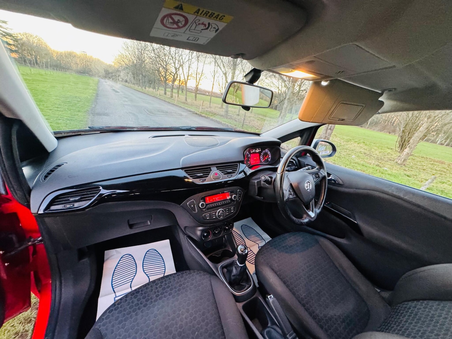 Used Vauxhall Corsa 2016 for sale - 77637544: Photo 3