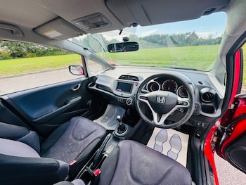 Used Honda Jazz 2010 for sale - 75953850: Photo