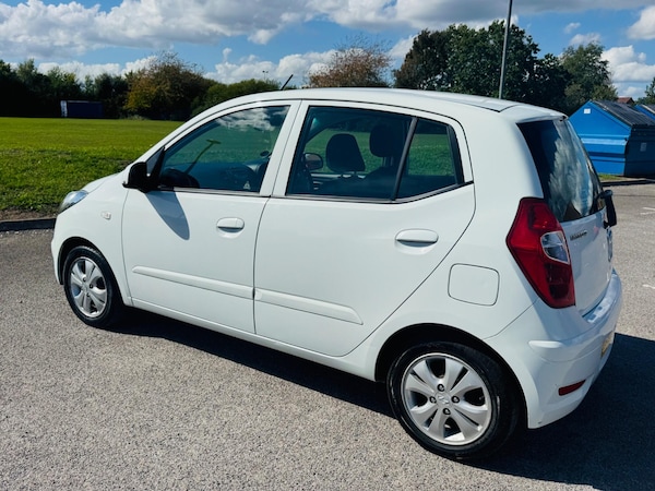 Used Hyundai i10 2012 for sale - 76307081: Photo 17