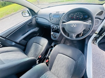 Used Hyundai i10 2012 for sale - 76307081: Photo 3