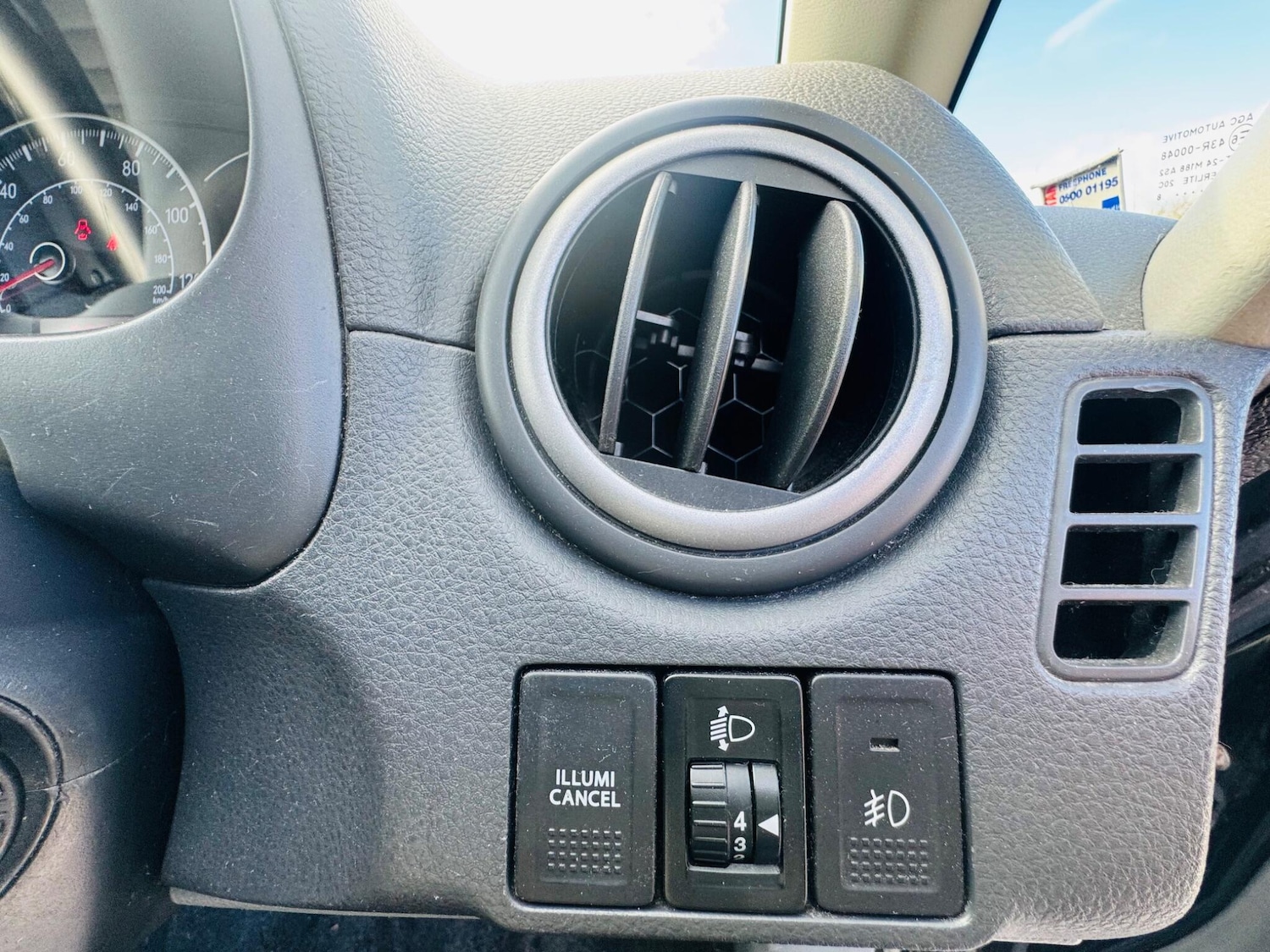 Used Suzuki SX4 for sale - 76440360: Photo 23