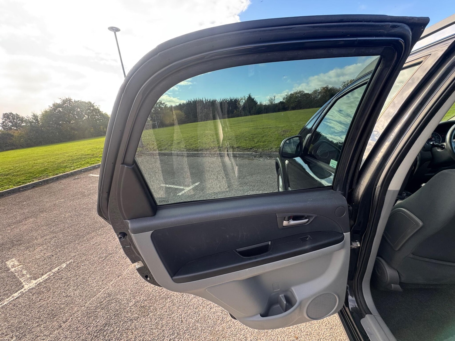 Used Suzuki SX4 for sale - 76440360: Photo 29