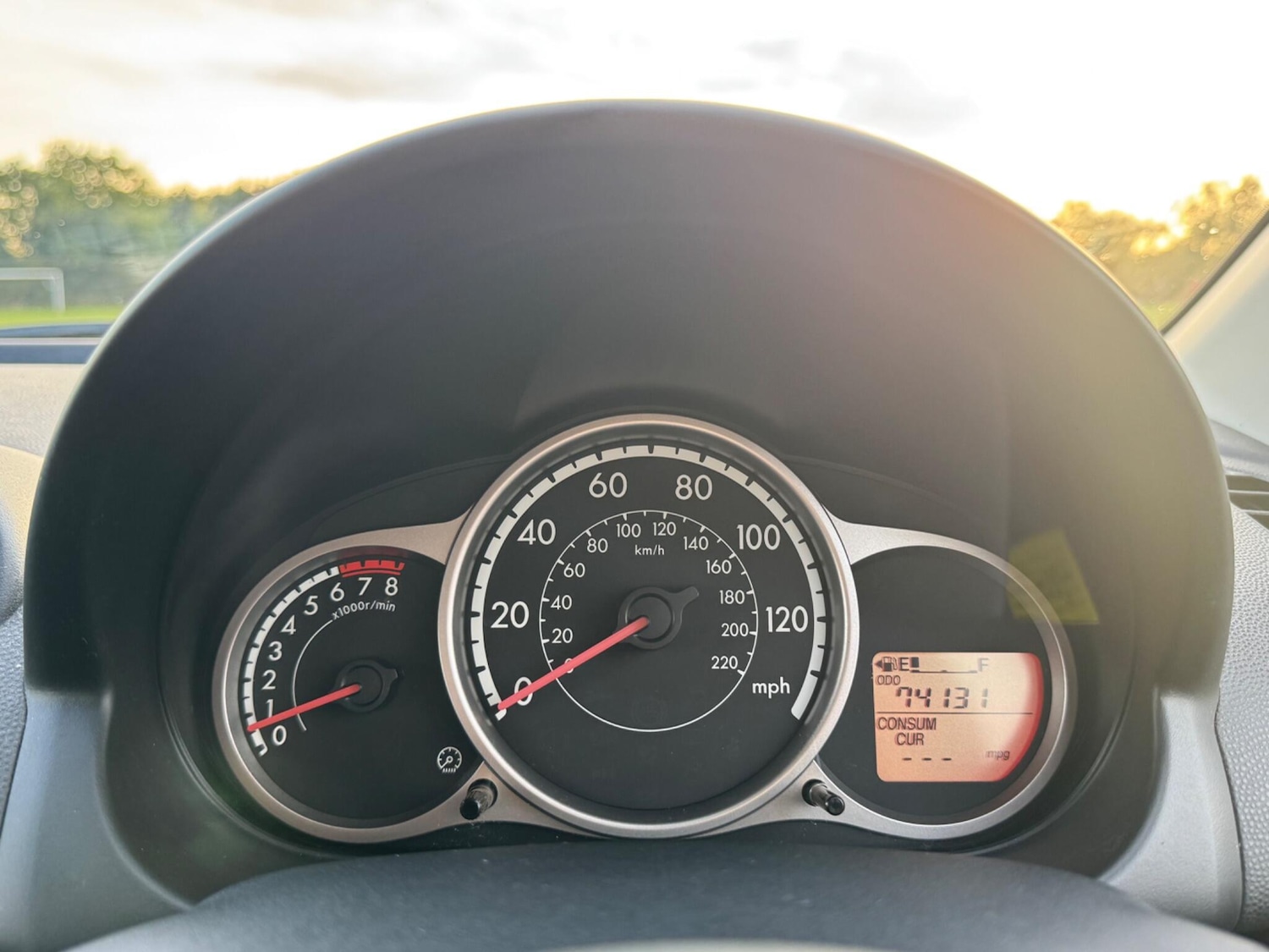 Used Mazda Mazda2 2011 for sale - 76136065: Photo 37