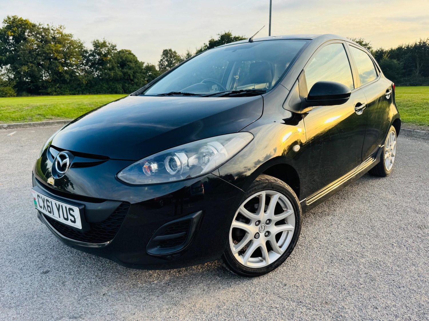 Used Mazda Mazda2 2011 for sale - 76136065: Photo 8