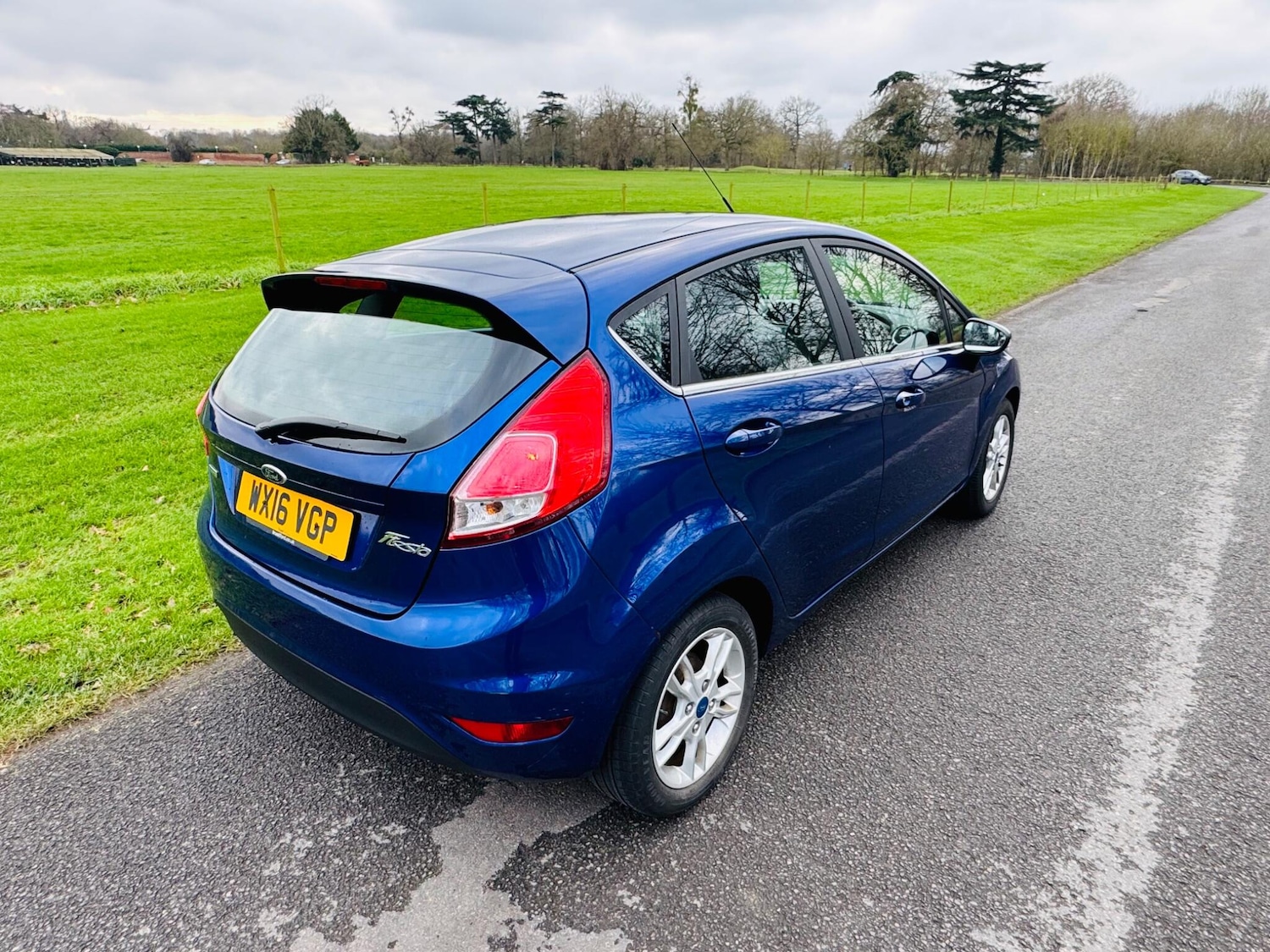 Used Ford Fiesta 2016 for sale - 77386831: Photo 2