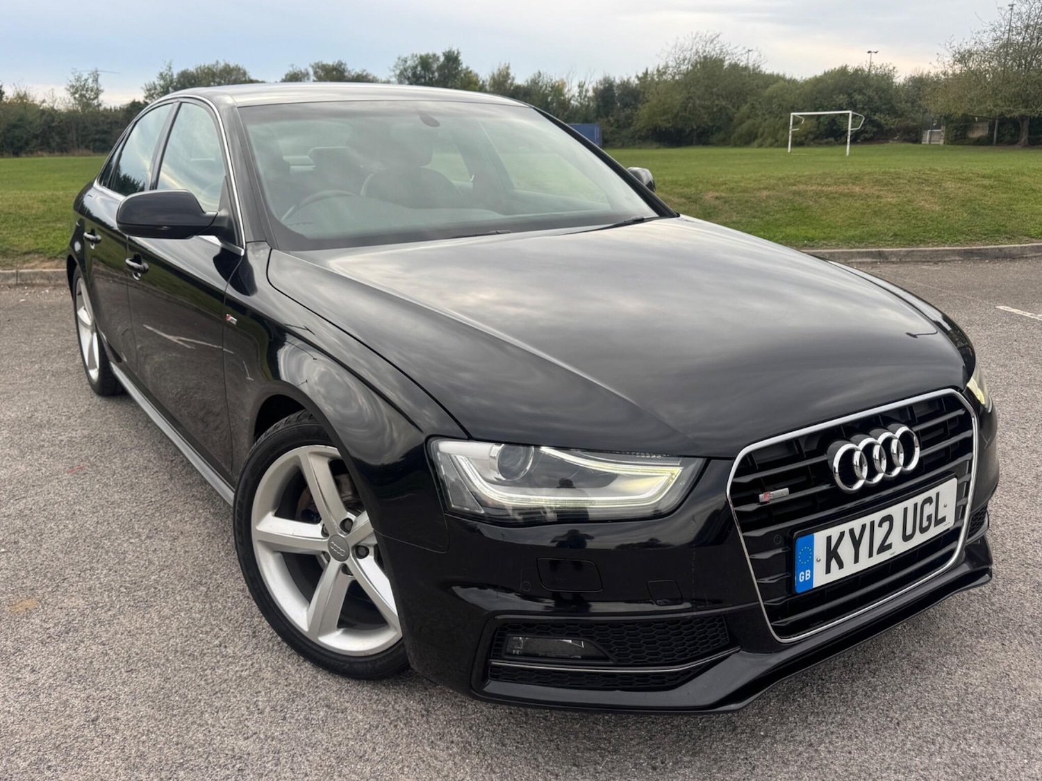 Used Audi A4 for sale - 76473224: Photo 1