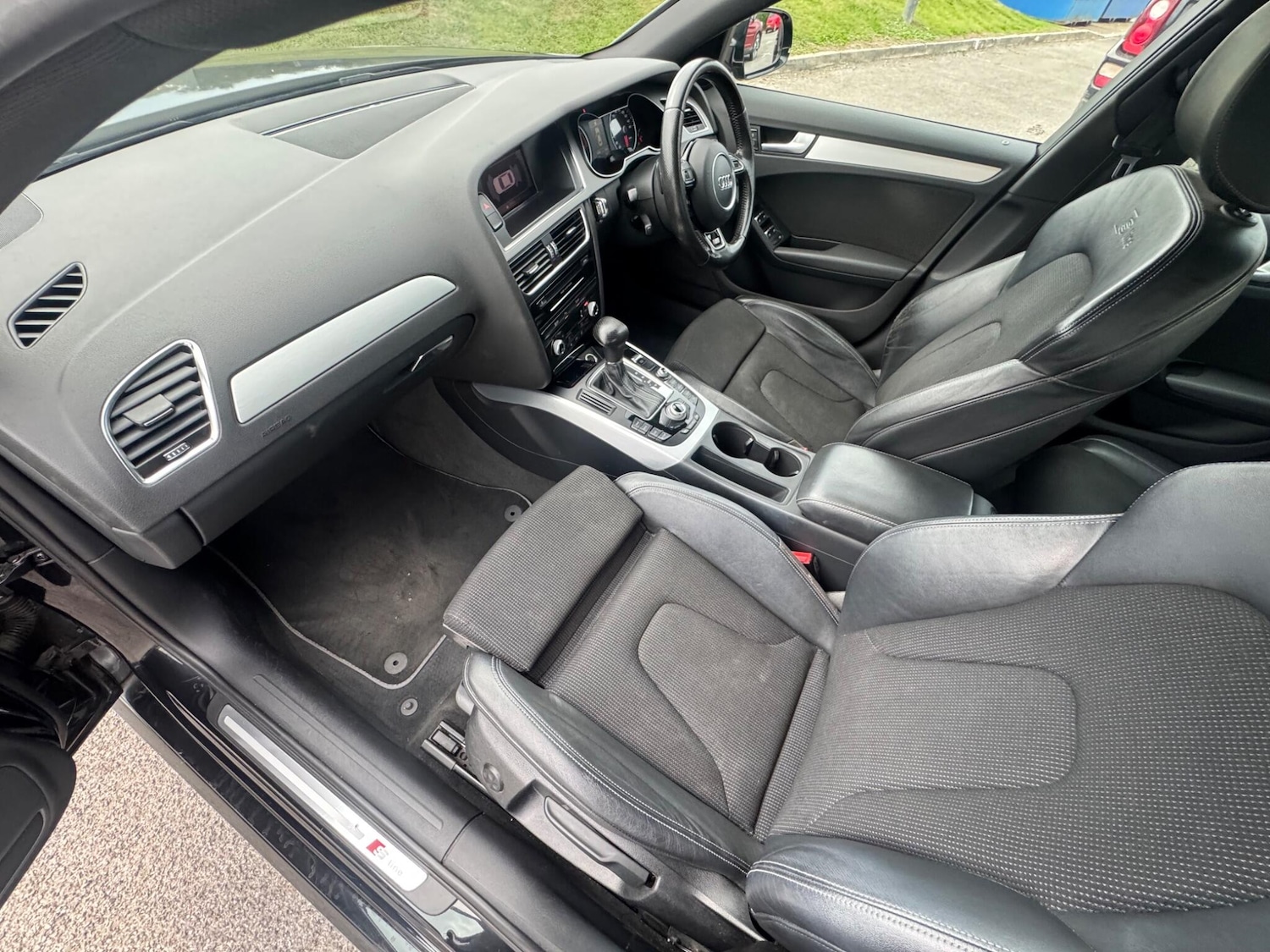 Used Audi A4 for sale - 76473224: Photo 27