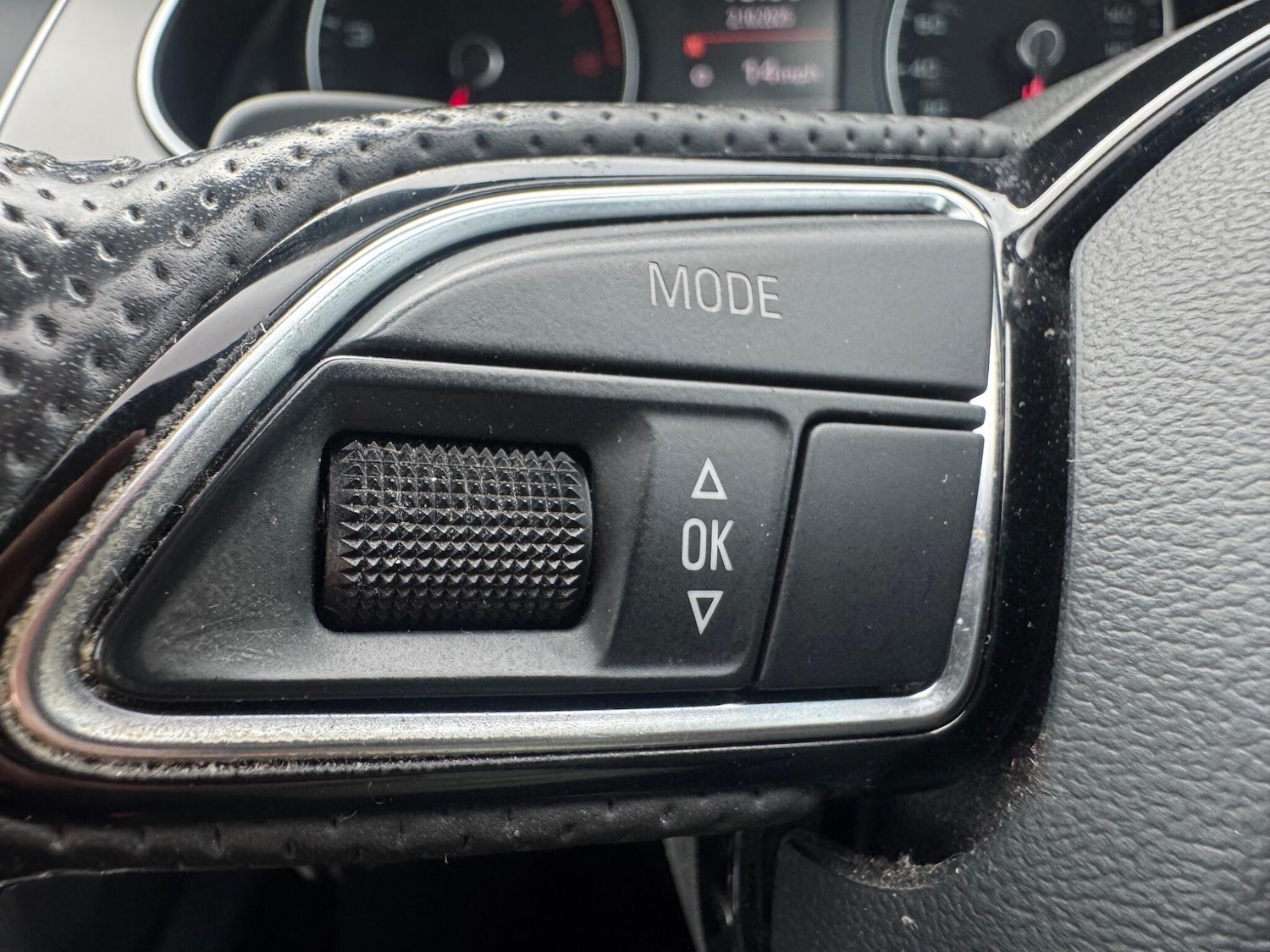 Used Audi A4 for sale - 76473224: Photo 38