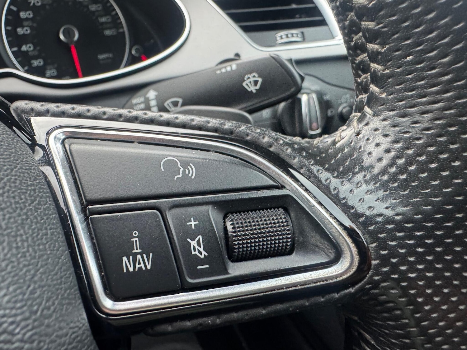 Used Audi A4 for sale - 76473224: Photo 39