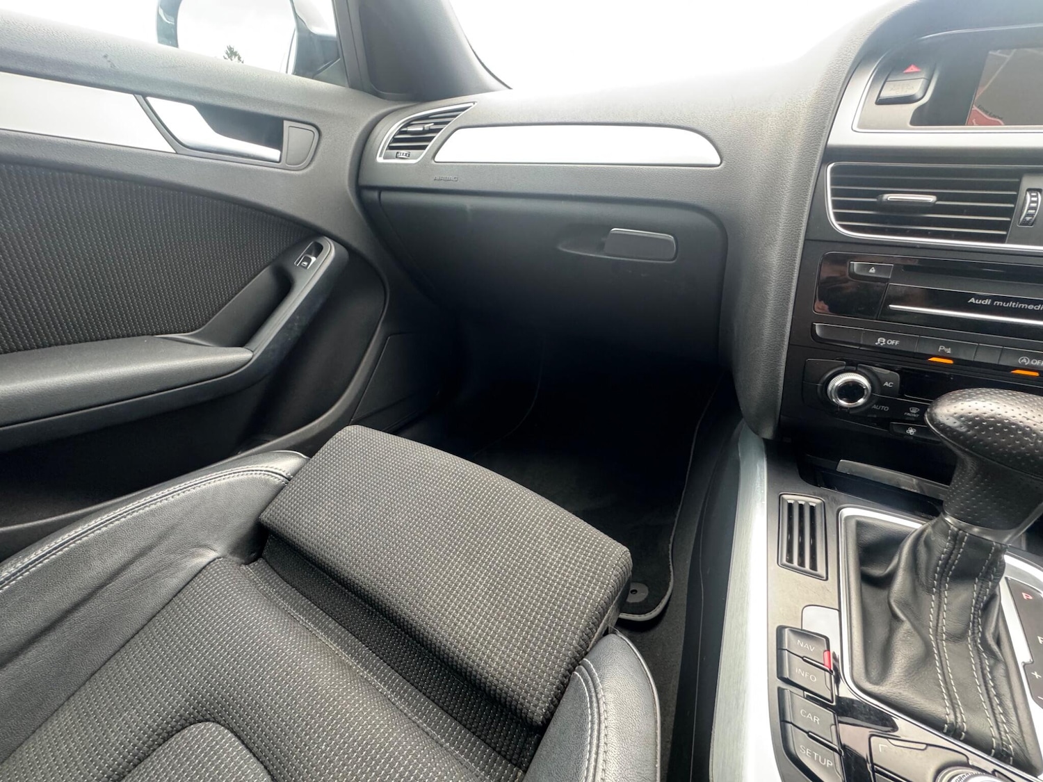 Used Audi A4 for sale - 76473224: Photo 49