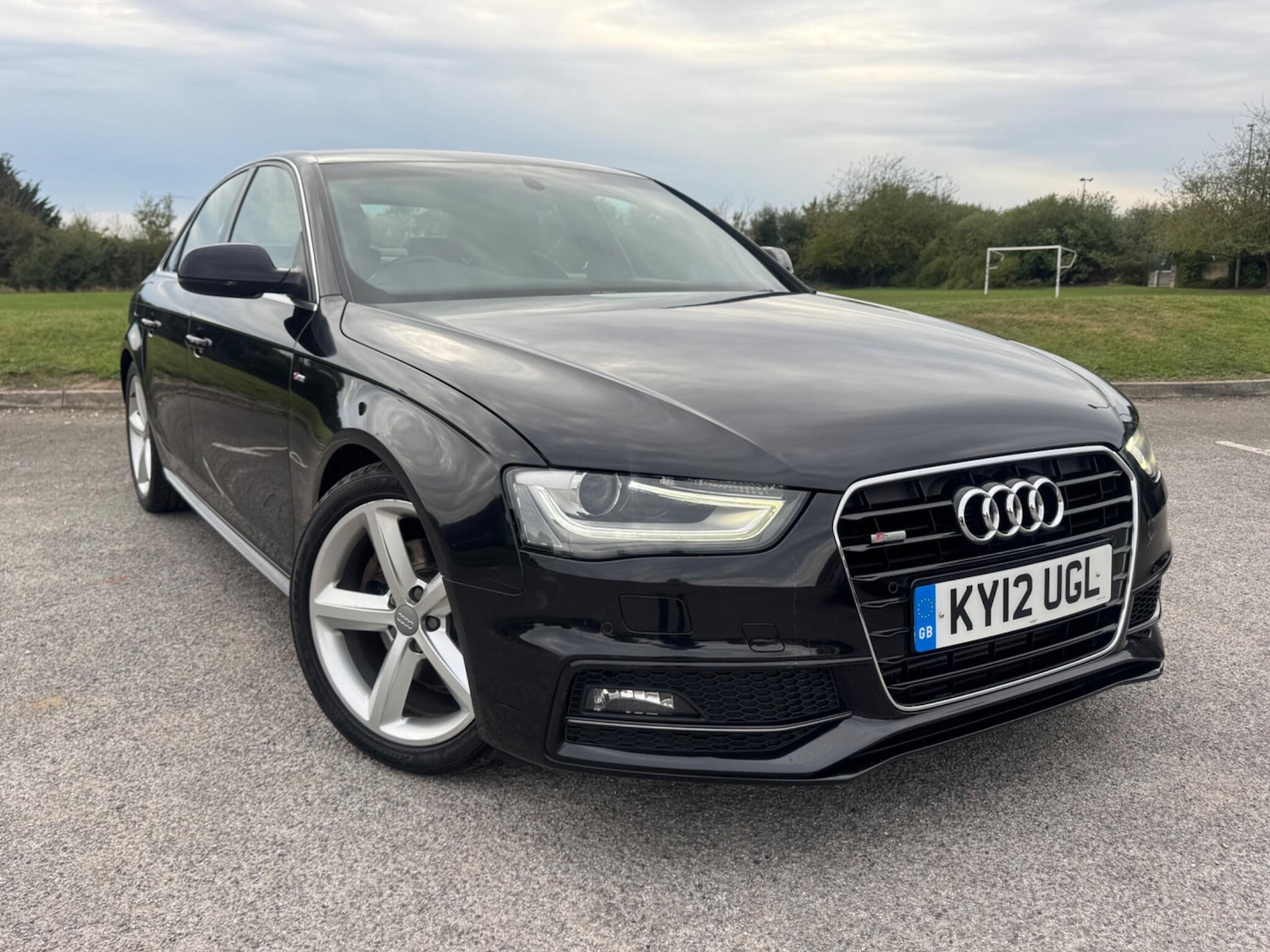 Used Audi A4 for sale - 76473224: Photo 5