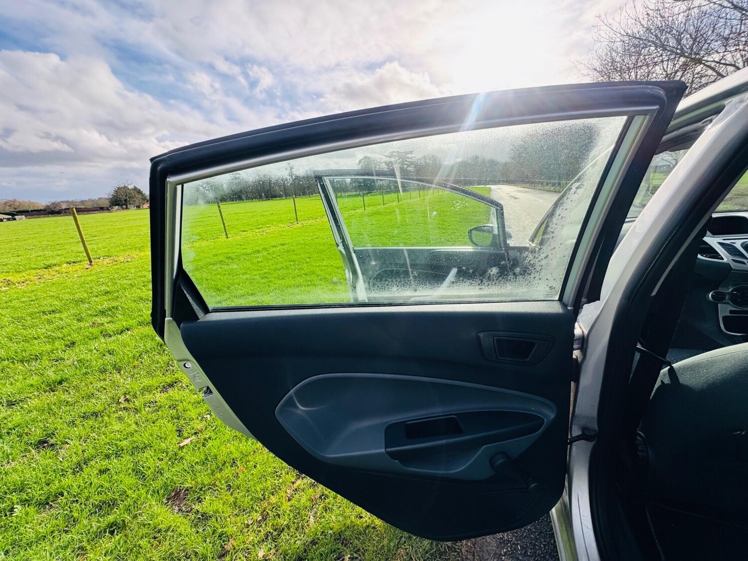 Used Ford Fiesta 2009 for sale - 77570522: Photo 27